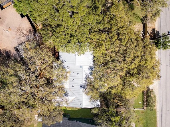 1715 Sylvan Dr — Development Lot